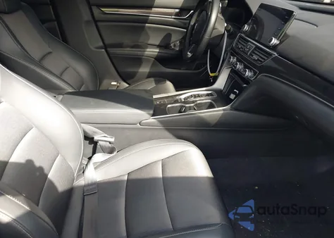 2021 Honda Accord Sport 2.0T z USA, uszkodzony, nr VIN 1HGCV2F37MA019223